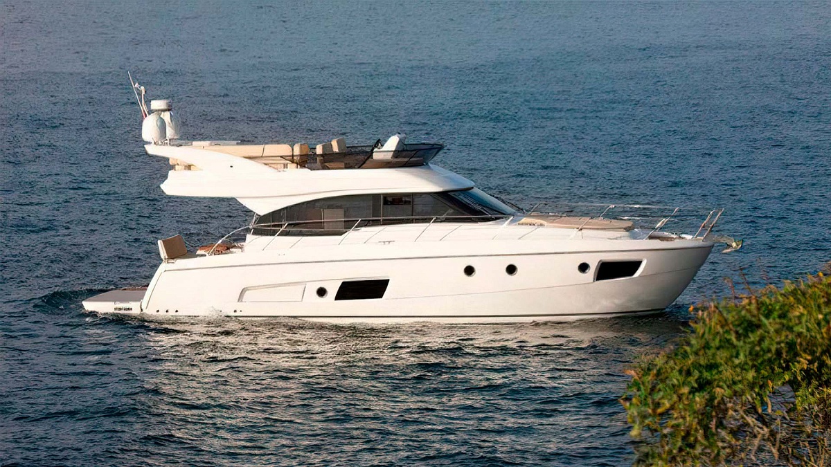 Аренда яхты Bavaria 420 Virtess в Сочи
